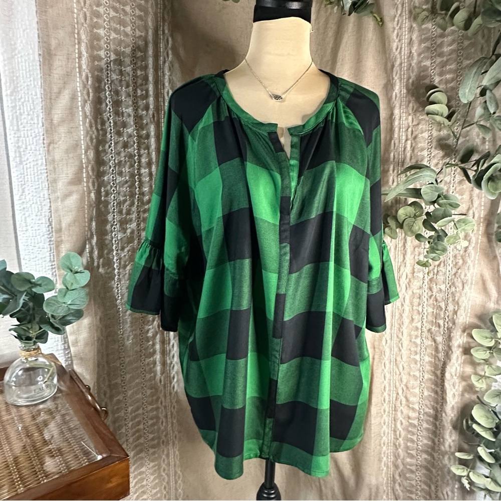 Zara Woman Green and Black Plaid Oversized Blouse w/Flared Hem Sleeves XS
